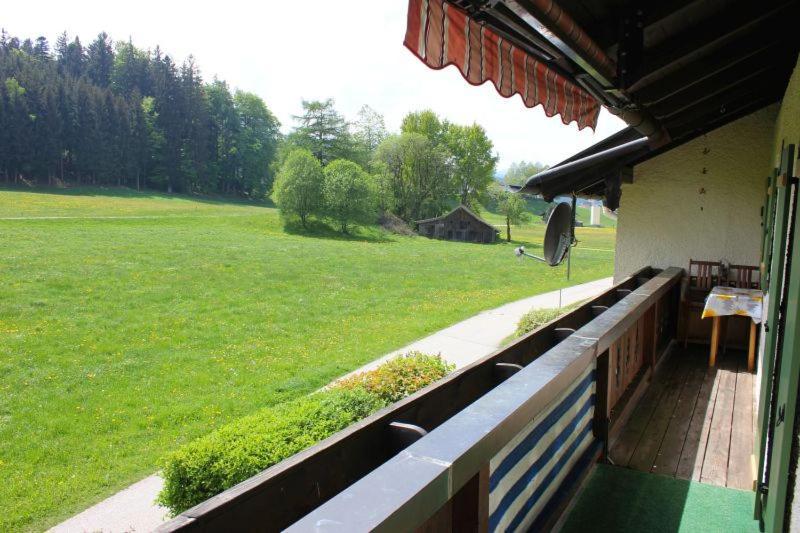 Ferienwohnung Sattler Neukirchen am Teisenberg Экстерьер фото